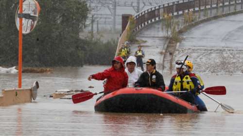 Στους 67 έφτασαν οι νεκροί από τον τυφώνα Χαγκίμπις (φωτό &amp; βίντεο)