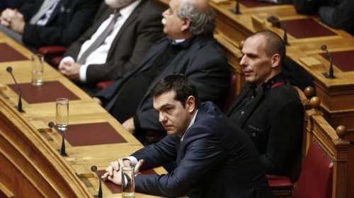 Ο Βαρουφάκης και το 2015 στοιχειώνουν τον ΣΥΡΙΖΑ