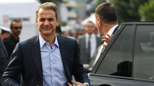 Στην Εύβοια ο Μητσοτάκης, εγκαίνια αιολικού πάρκου στον Καφηρέα