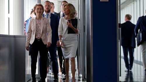 Προς αναβολή η επίσημη ανάληψη καθηκόντων της νέας Κομισιόν