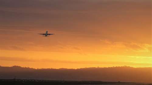 Αναγκαστική προσγείωση εκπαιδευτικού αεροσκάφους στη Μυτιλήνη