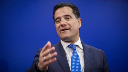 Σκέψεις Γεωργιάδη για γραμμή παραπόνων κατά των τραπεζών