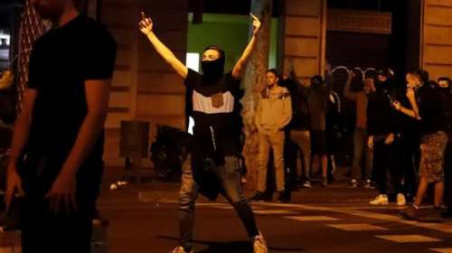 Οι κοινωνικές διαμαρτυρίες που συγκλονίζουν τον πλανήτη