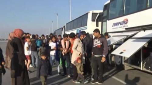 Στη Β. Εύβοια οι πρόσφυγες που έδιωξαν από τα Βρασνά