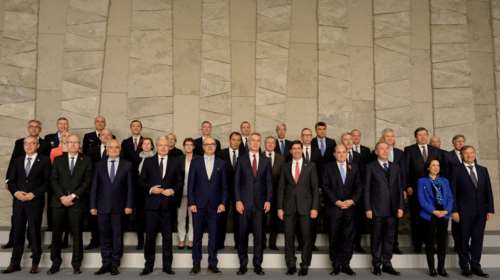 ΝΑΤΟ: Οργισμένο αλλά δεν καταδικάζει την τουρκική επέμβαση στην Β. Συρία