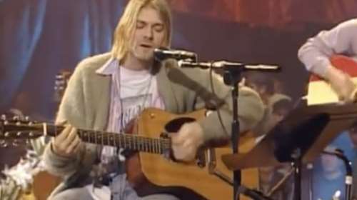 Η ζακέτα του Κερτ Κομπέιν  σε δημοπρασία για 334.000 δολάρια