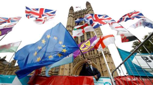 Τρίμηνη παράταση για το Brexit θα δώσει η Ε.Ε.