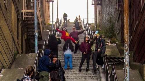 Αξιοθέατο οι σκάλες στο Μπρονξ χάρη στον Τζόκερ