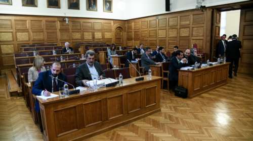 Προανακριτική: Σε ηλεκτρισμένο κλίμα η δεύτερη συνεδρίαση