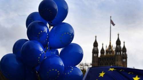 Πρόωρες εκλογές στις 12 Δεκεμβρίου αποφάσισε η βρετανική βουλή