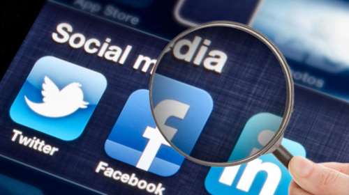 Οι πολιτικές διαφημίσεις και η νέα μάχη Twitter - Facebook