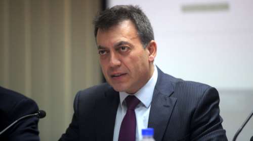 Βρούτσης: Αυξήσεις στις συντάξεις, τα εφάπαξ διατηρούνται