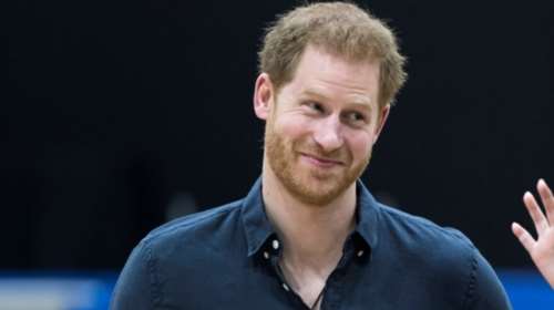 O πρίγκιπας Harry έκανε μια τηλεοπτική εμφάνιση - έκπληξη