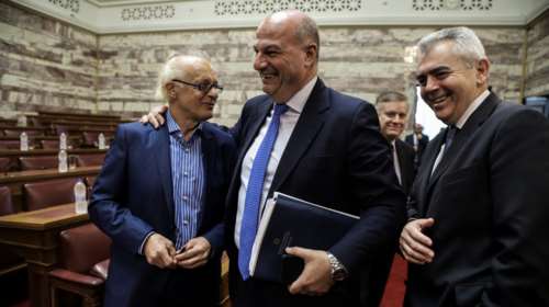 Αντιδράσεις για την εξαίρεση τραπεζιτών από αυτεπάγγελτες διώξεις