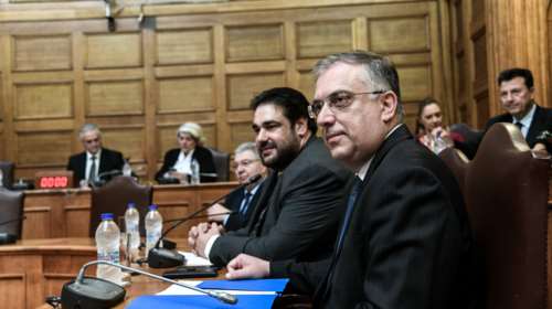 Στα κόμματα δόθηκε το ν/σ για την ψήφο των αποδήμων