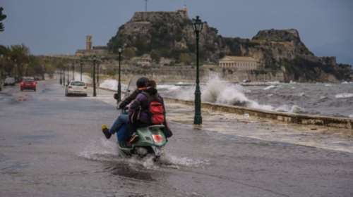 Η &quot;Βικτώρια&quot; χτυπά Κέρκυρα και Οθωνούς