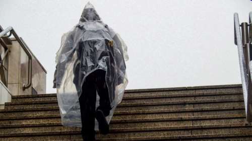 Ξεθυμαίνει η &quot;Βικτώρια&quot; - Βροχερός ο καιρός