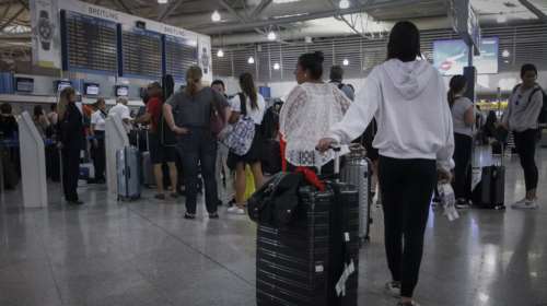 Πάνω από 60 εκατ. επιβάτες στα ελληνικά αεροδρόμια το 2019