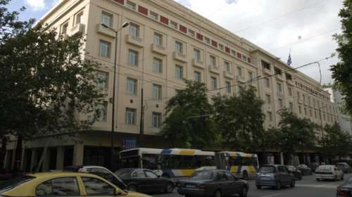 Η Ideal εξαγοράζει έναντι 100 εκατ. ευρώ την Attica Πολυκαταστήματα