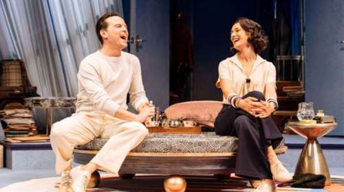 Μια κωμωδία με βρετανικό χιούμορ και πολύ γέλιο στο Μέγαρο