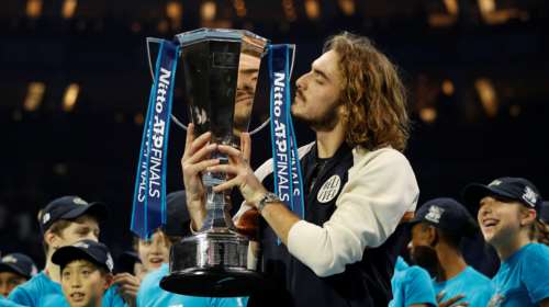 Στην κορυφή: Ο Στέφανος Τσιτσιπας νέος βασιλιάς του ATP Finals