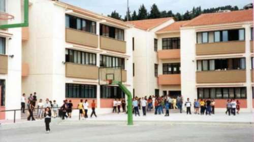 Θεσσαλονίκη: Επίθεση με σιδερογροθιές σε 13χρονο μαθητή-Συνελήφθη 14χρονος