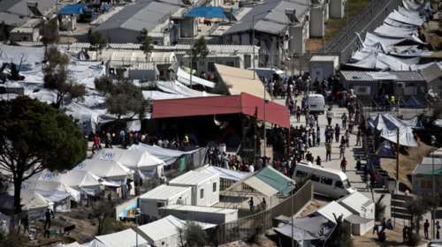 Oριστικό: Σε 5 νησιά «κλειστά κέντρα» για τους μετανάστες