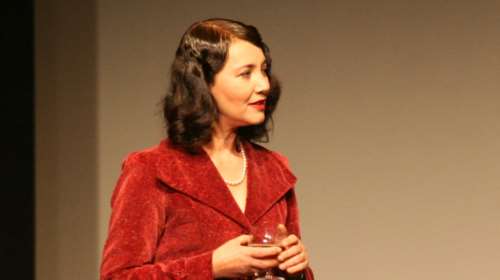 Ηρώ Μουκίου: Τα εγκατέλειψε όλα και έφυγε εκτός Αθήνας για χάρη του έρωτα