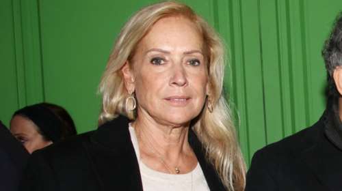 Αννα Νταλάρα: Τα εγγόνια της στόλισαν χριστουγεννιάτικο δέντρο