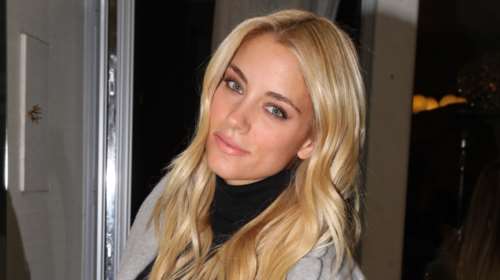 Η Δούκισσα δείχνει το σώμα της δυο μήνες μετά την εγκυμοσύνη