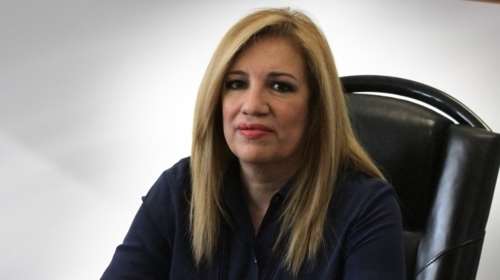 Γεννηματά: Τέρμα στην εσωστρέφεια, ως εδώ το αυτομαστίγωμα