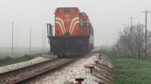 Κακοκαιρία: Μετατοπίστηκε γέφυρα - Διακοπή δρομολογίων ΟΣΕ