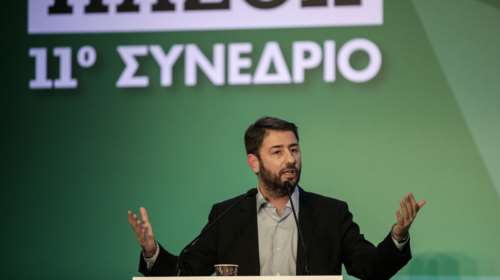 Ανδρουλάκης: Το συνέδριο του ΠΑΣΟΚ δεν είναι αντάξιο της ιστορίας του