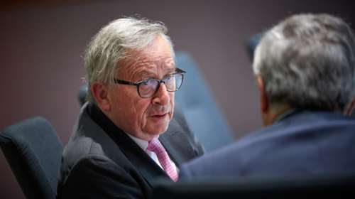 Γιούνκερ: Ζω με την ελπίδα ότι μπορεί να επανενωθεί η Κύπρος