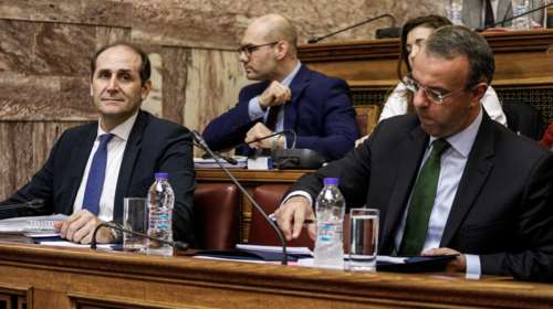 Σταϊκούρας: &quot;Ορισμένα κόμματα δεν έχουν επαφή με την πραγματική οικονομία&quot;