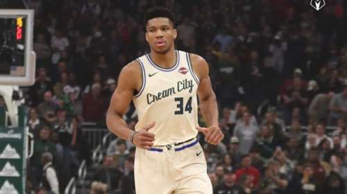 Γιάννης Αντετοκούνμπο: Κορυφαίος για τον Νοέμβριο στην Ανατολή