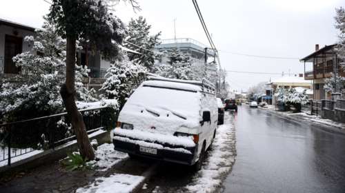Έπεσε 13 βαθμούς η θερμοκρασία - Ερχονται βροχές και ισχυροί άνεμοι