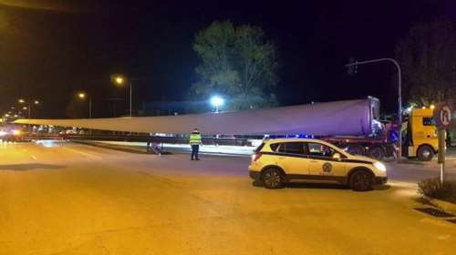 Ιωάννινα: Οχημα-μαμούθ 74 μέτρων άφησε άφωνους τους πάντες [εικόνες]