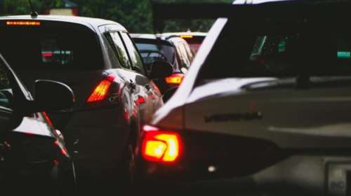 Χάος στους δρόμους: Μποτιλιάρισμα στον Κηφισό λόγω τροχαίου