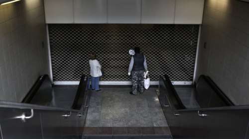 Έκλεισε ο σταθμός του Μετρό «Πανεπιστήμιο»