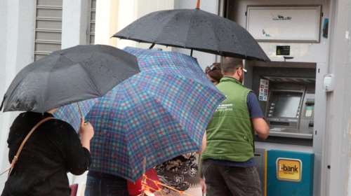 Τα επιδόματα που θα πληρωθούν παραμονή Χριστουγέννων