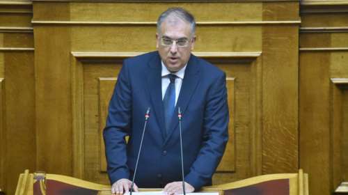 Αλλαγές στην ψήφο αποδήμων με στόχο το «ναι» του ΣΥΡΙΖΑ