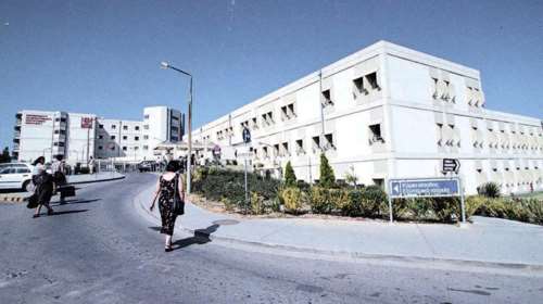 Ηράκλειο: "Πάλευαν 45 λεπτά να επαναφέρουν το παιδί - Είναι δύο σπίτια με θρήνο" - 18 μηνών κοριτσάκι πνίγηκε από σουβλάκι