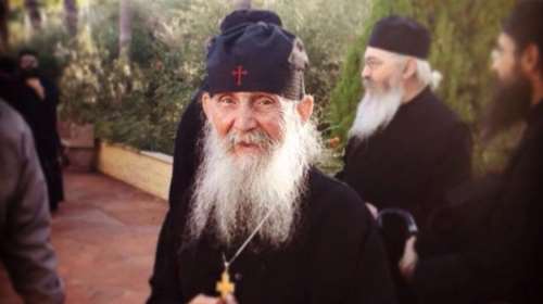 Εκοιμήθη ο Γέροντας Εφραίμ της Αριζόνας