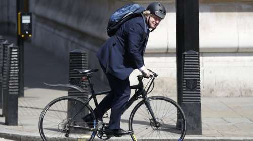 Ο Μπόρις Τζόνσον αποκαλύπτει την παρανομία που έχει κάνει