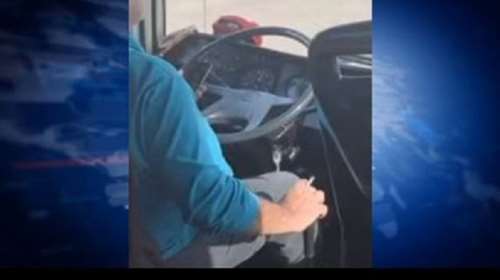 Επιβάτες κατήγγειλαν στο 1142 οδηγό λεωφορείου που κάπνιζε