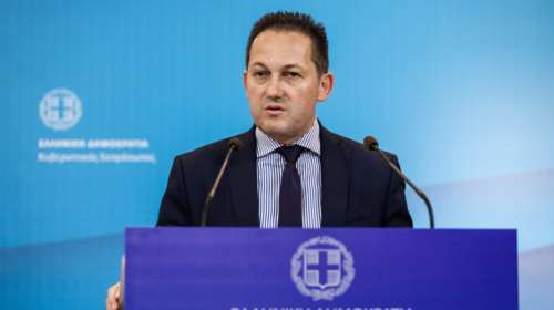 Live το briefing από τον κυβερνητικό εκπρόσωπο Στ. Πέτσα