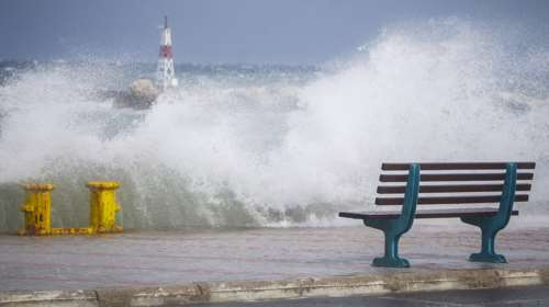 Κακοκαιρία «Διδώ»: Φέρνει καταιγίδες και σφοδρούς ανέμους τις επόμενες ώρες