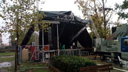 Επεσε το Πάρκο των Ευχών στην Λάρισα λόγω κακοκαιρίας [φωτό]