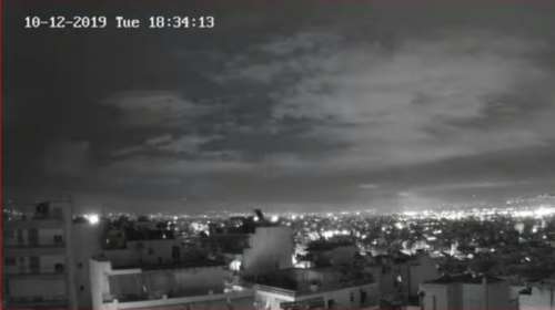 Η στιγμή που η «Διδώ» «χτυπάει» την Αθήνα